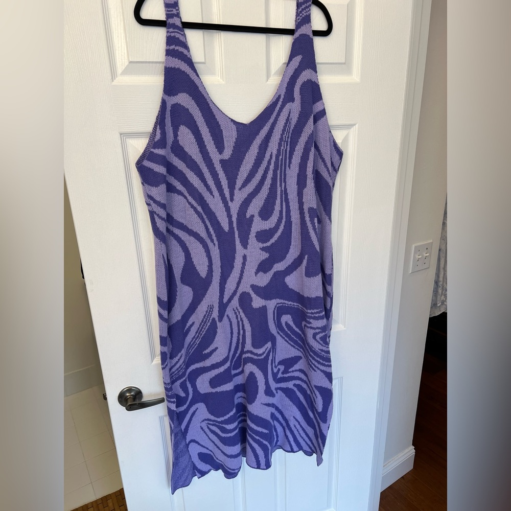 H&M purple swirl sweater dress Plus Size